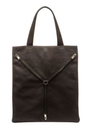 Tote in black leather