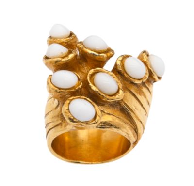 Arty Ring